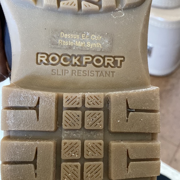 Rockport “Tough Buck Chukka”booties - Picture 8 of 17